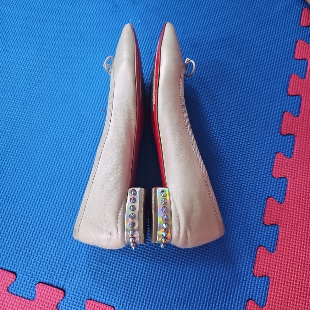 Christian Louboutin Metallic Beige Hall Leather Flat Ballerina 38.5 - Picture 12 of 12